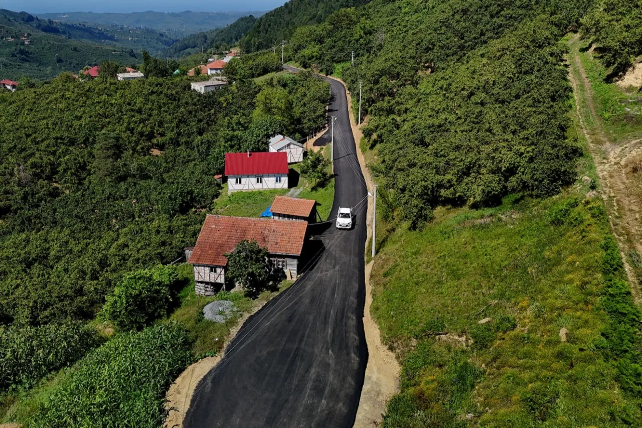 Sakarya'da fındık hasadının yoğun olduğu 3 güzergahda ulaşım hamlesi