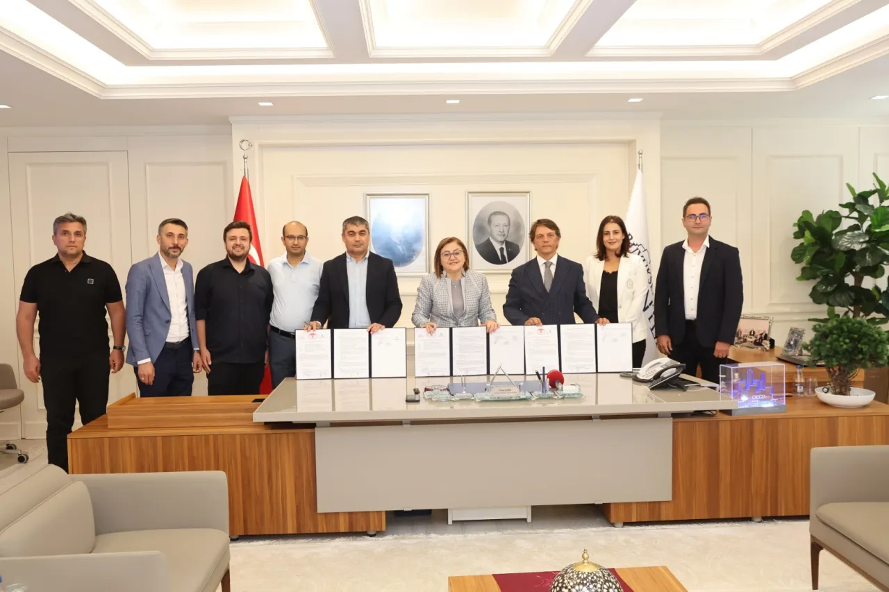 Gazi Konut'tan tekstil mühendislerine konut protokolü