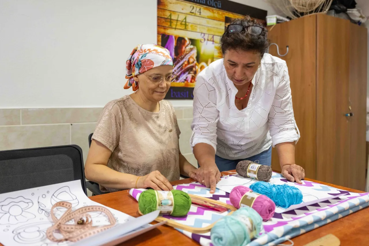 El Sanatları Kursu kanser hastası Yeliz’e umut oldu
