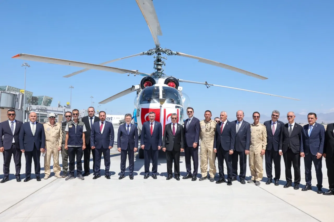 Türkiye’den KKTC’ye yangınla mücadele desteği... Söndürme helikopteri göreve başladı