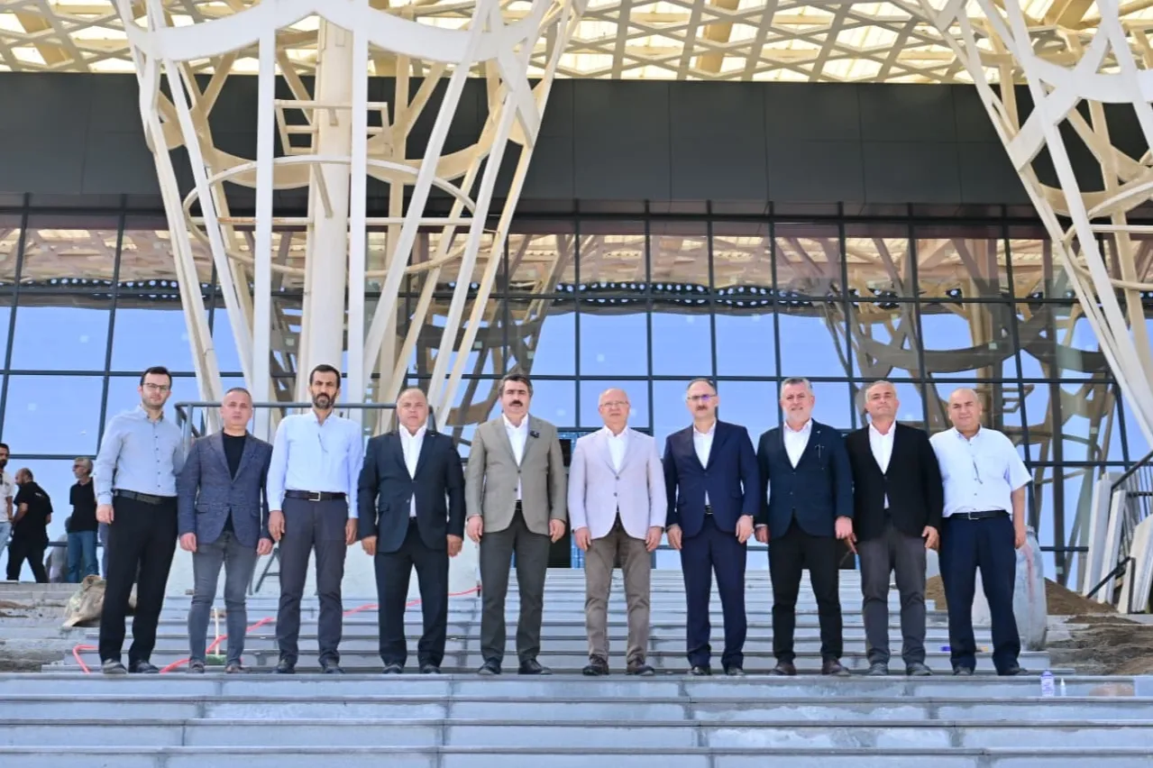 Piremir Gençlik Ve Spor Merkezi gün sayıyor