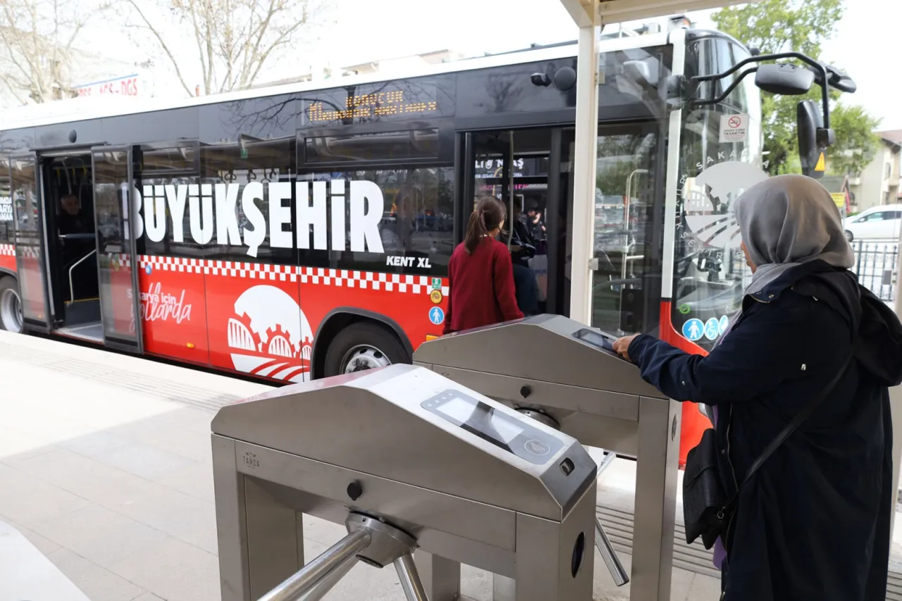 Sakarya ‘iki sefer, tek ücret’ sistemiyle bütçelere katkı sundu