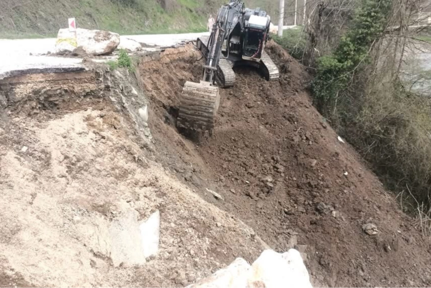 Düzce Yığılca’da heyelan bölgesinde çalışmalar sürüyor