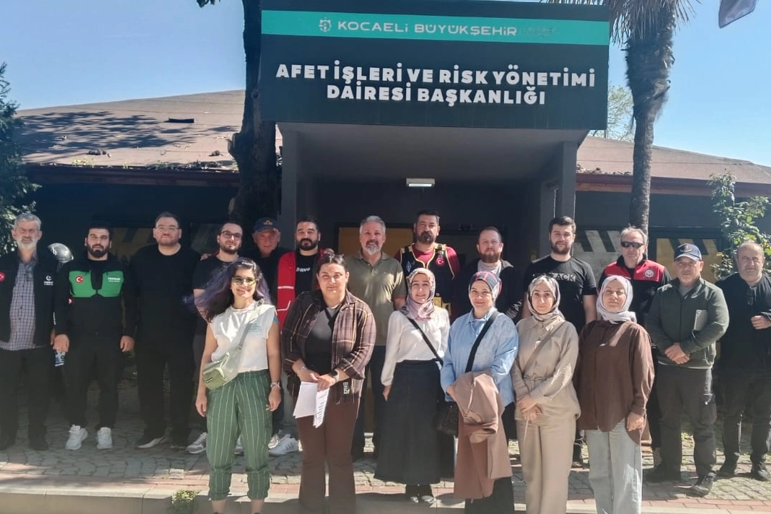 Kocaeli'de afetlerde kesintisiz haberleşme için telsiz eğitimi