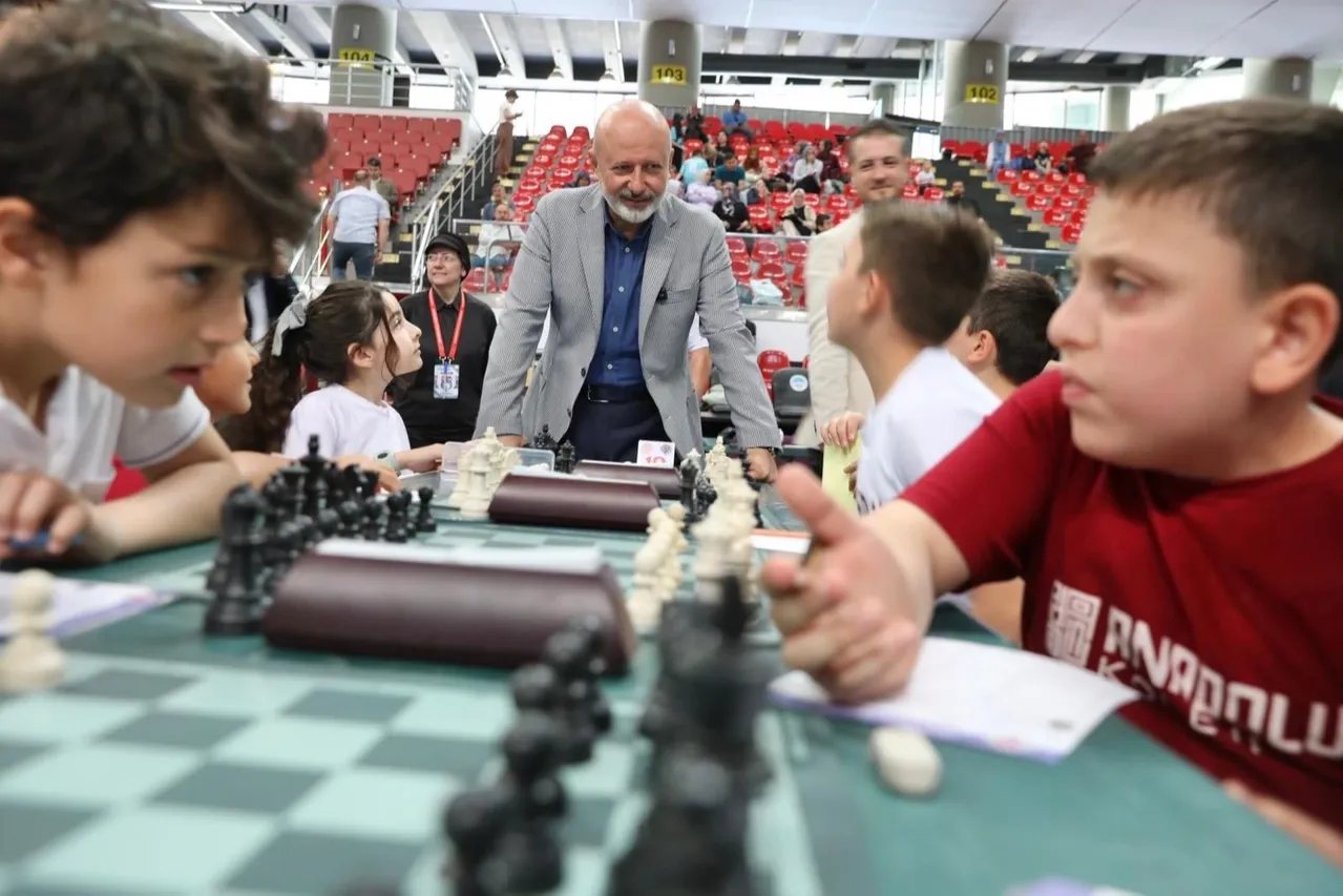 Kayseri Kocasinan'da zihinlerin gelişimine satranç katkısı
