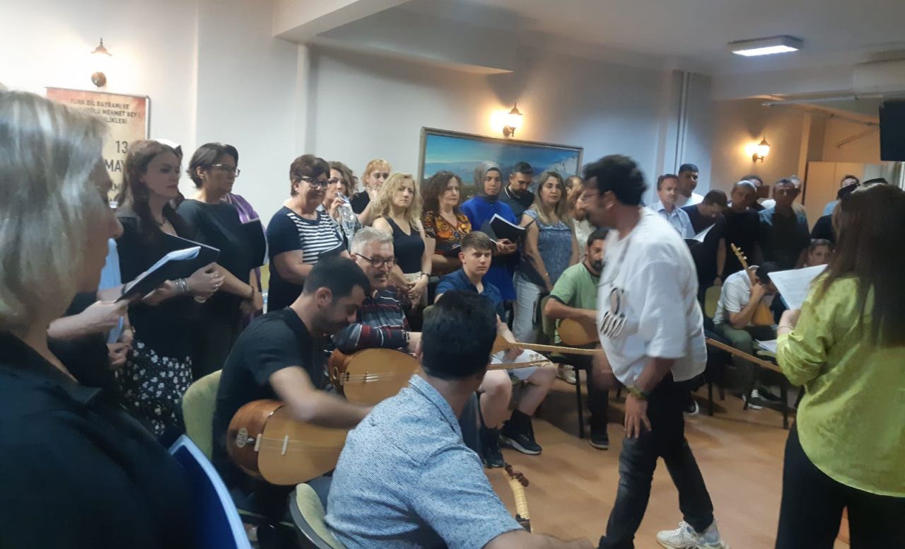 Unutulmaya yüz tutmuş türküler hayat buluyor