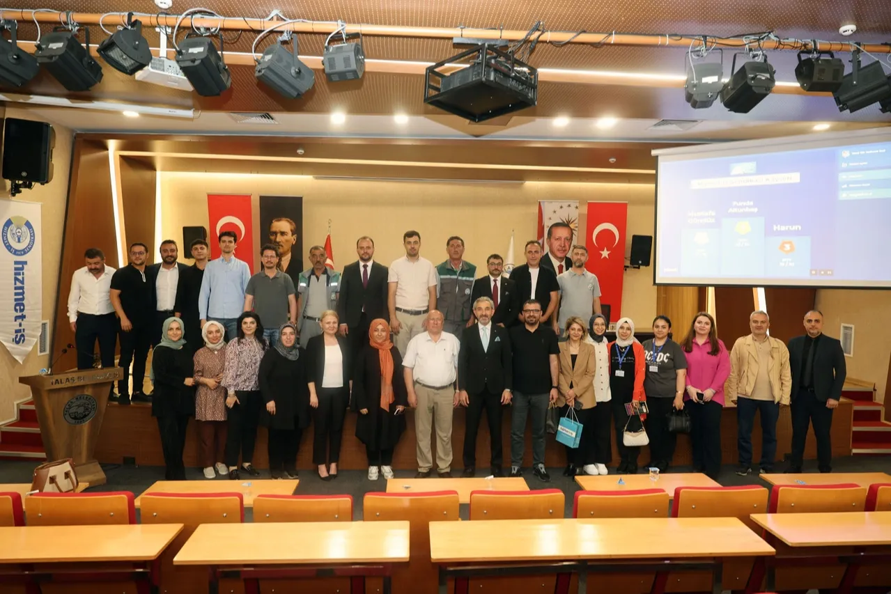 Kayseri Talas'ta kurumsal kültür ve aidiyet eğitimi