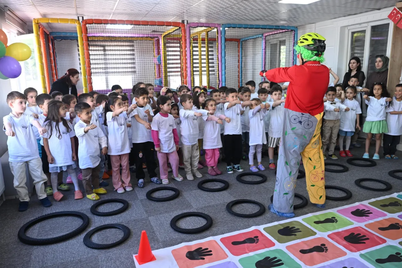 Konya'da anaokulu öğrencilerine bisiklet bilinci eğitimi