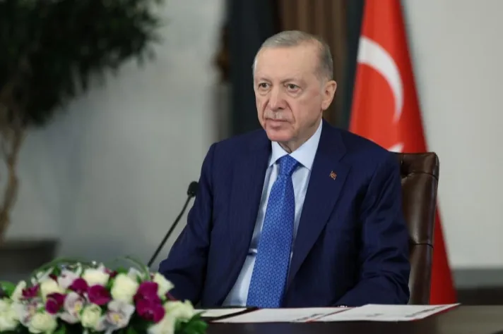 Cumhurbaşkanı Erdoğan'dan Kral Charles'ın Cambridge Camisi ziyaretine mesaj