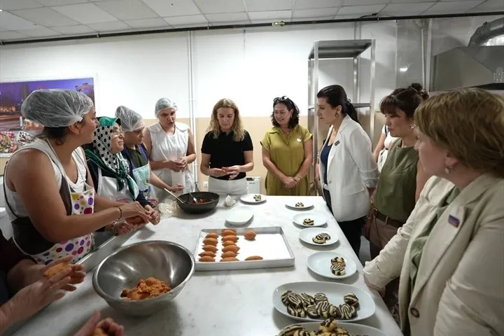 Denizli Büyükşehir’den geleceğin şeflerine profesyonel eğitim