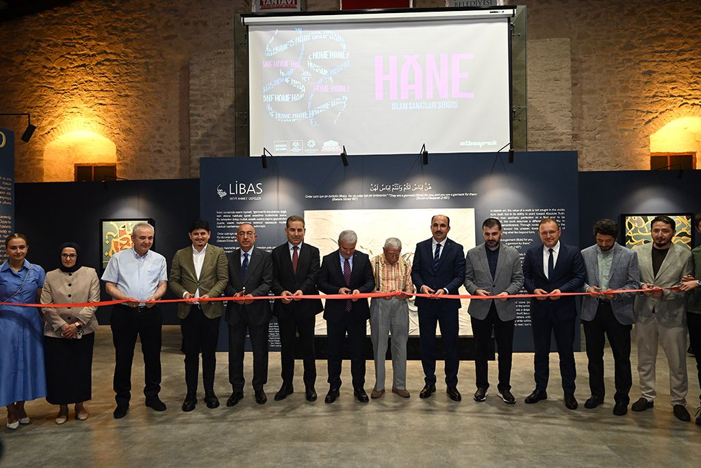 “HANE” İSLAM SANATLARI SERGİSİ TANTAVİ KÜLTÜR SANAT MERKEZİ’NDE AÇILDI