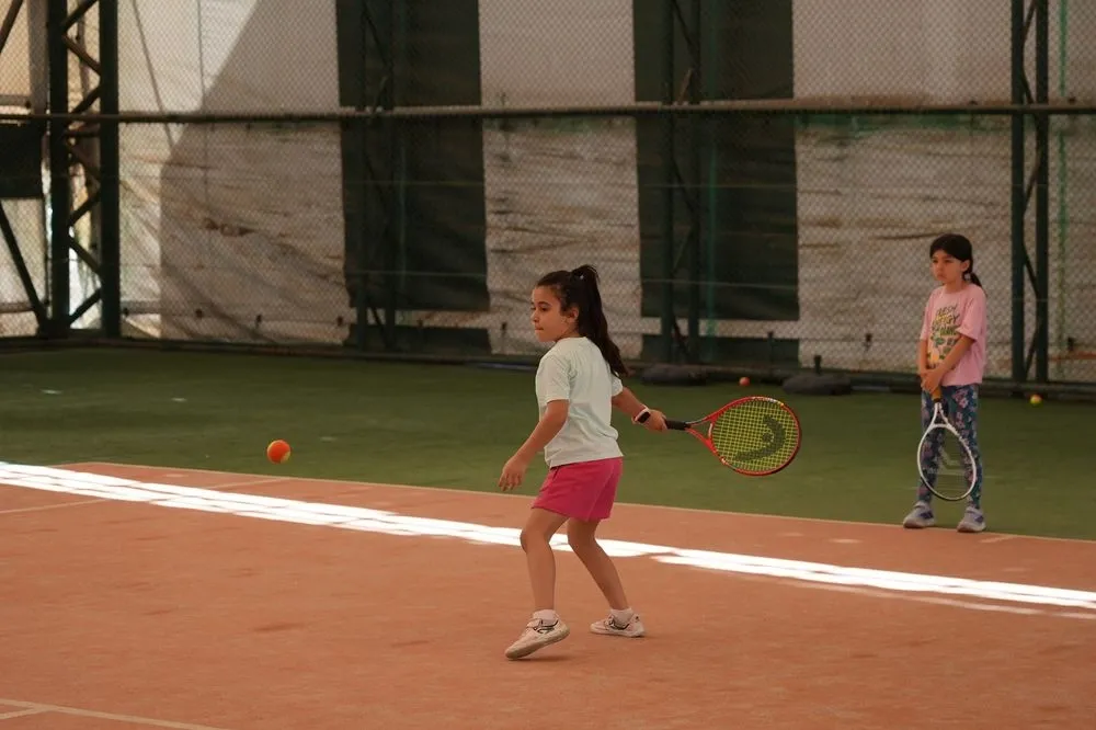 Diyarbakır’da tenis kortlarına yoğun ilgi