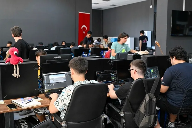 Ankara'da 48 saatlik oyun maratonu: 120 genç yarıştı