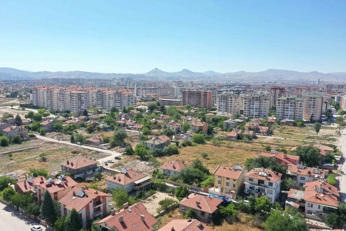İMAR VE 18. MADDE UYGULAMALARIYLA; MERAM’DA BÜYÜK DÖNÜŞÜM