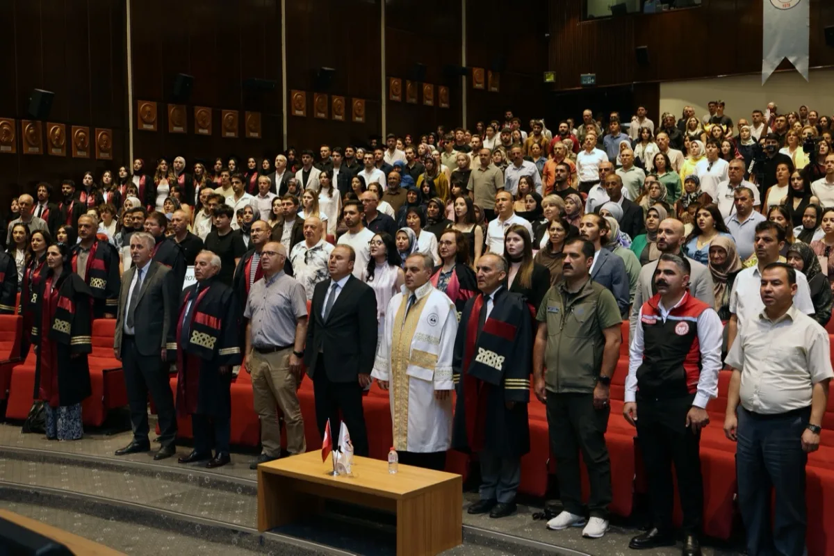 ERÜ Veteriner Fakültesi'nden yeni mezunlar: Keplerler havada