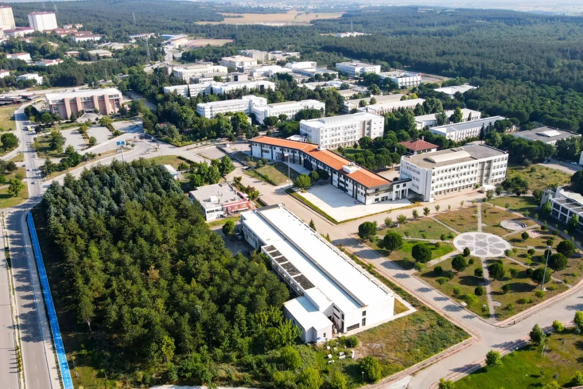 BUÜ Türkiye'nin 18. en iyi üniversitesi oldu