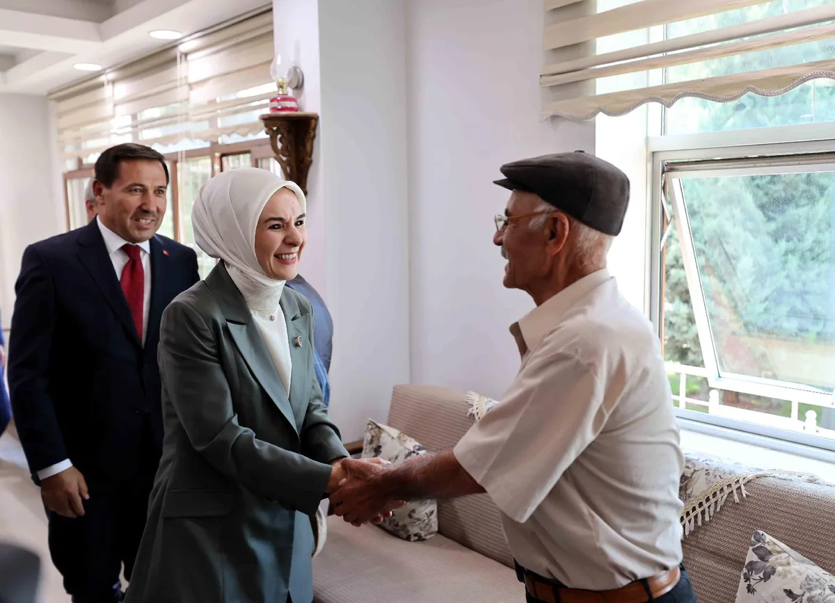 BAKAN GÖKTAŞ, ÇELEBİ MAHALLE KONAĞI'NDA BÜYÜKLERLE BULUŞTU