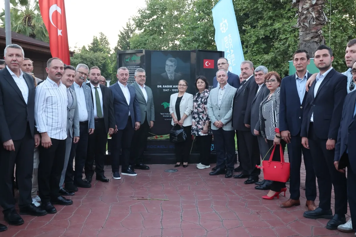 Dr. Sadık Ahmet'in mirası 31. yıldönümünde anıldı