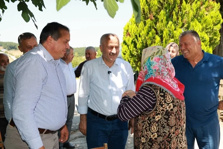 Gebze Başkanı Büyükgöz 3 mahallede, şehit ailesini ziyaret etti