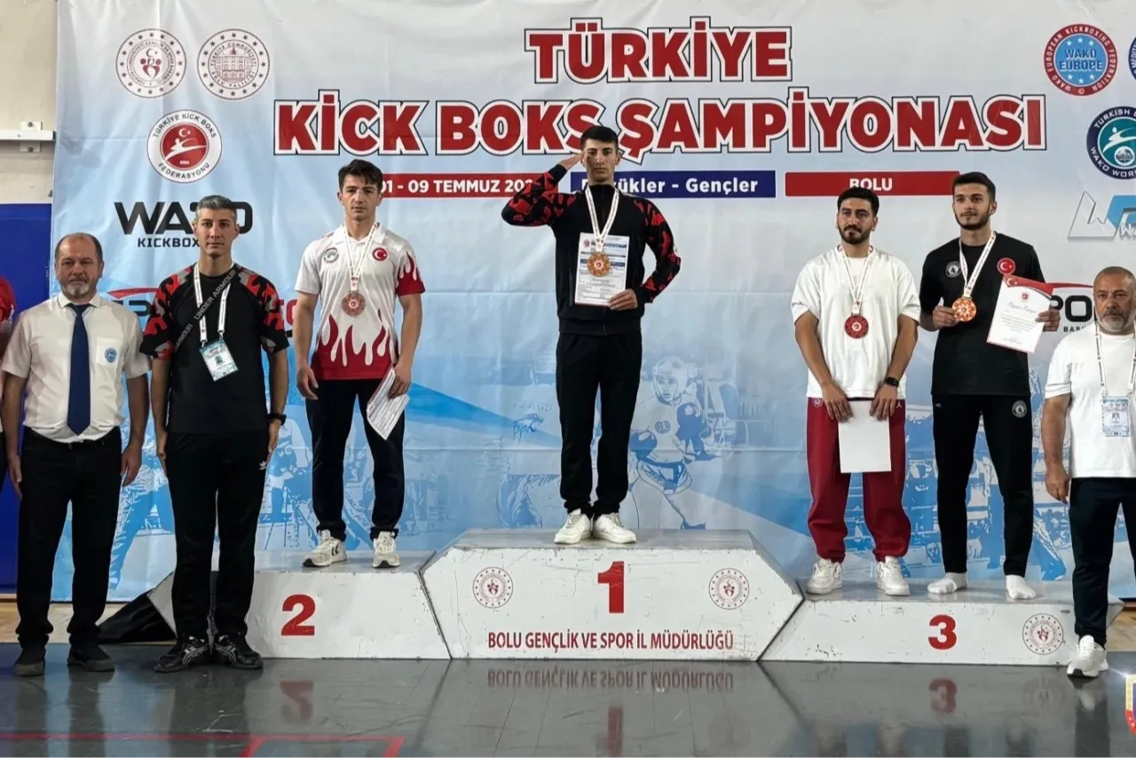 Jandarma Gücü Kickboks takımından büyük başarı