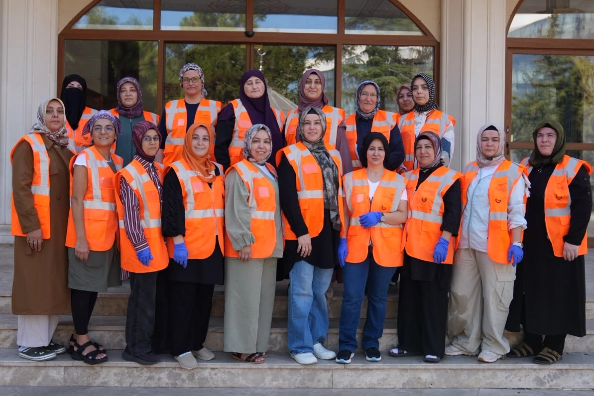 Anne Şehir Gönüllüleri iyiliği Gebze’ye taşıdı