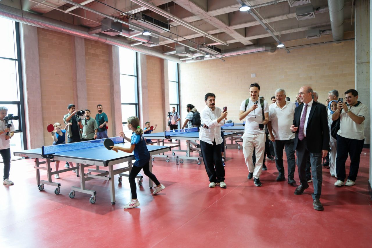 Sporun merkezinde yaz spor okulları sona erdi