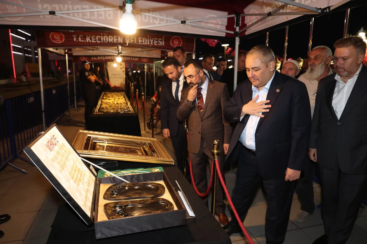 Keçiören'de Mevlid Kandili coşkusu: Mukaddes Emanetler ziyaret edildi
