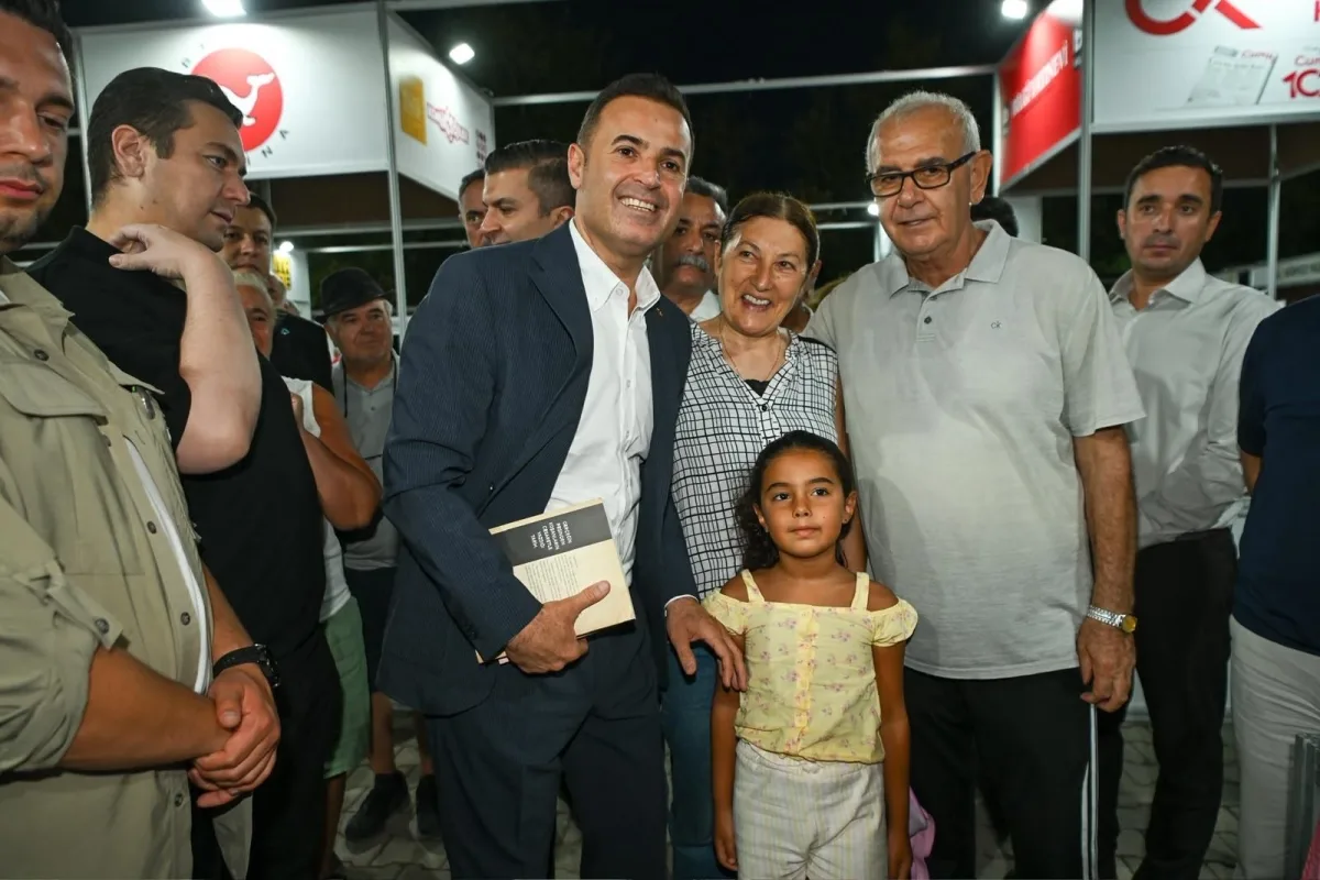 Edremit Kitap Fuarı açıldı: 145 yayınevi bir araya geldi