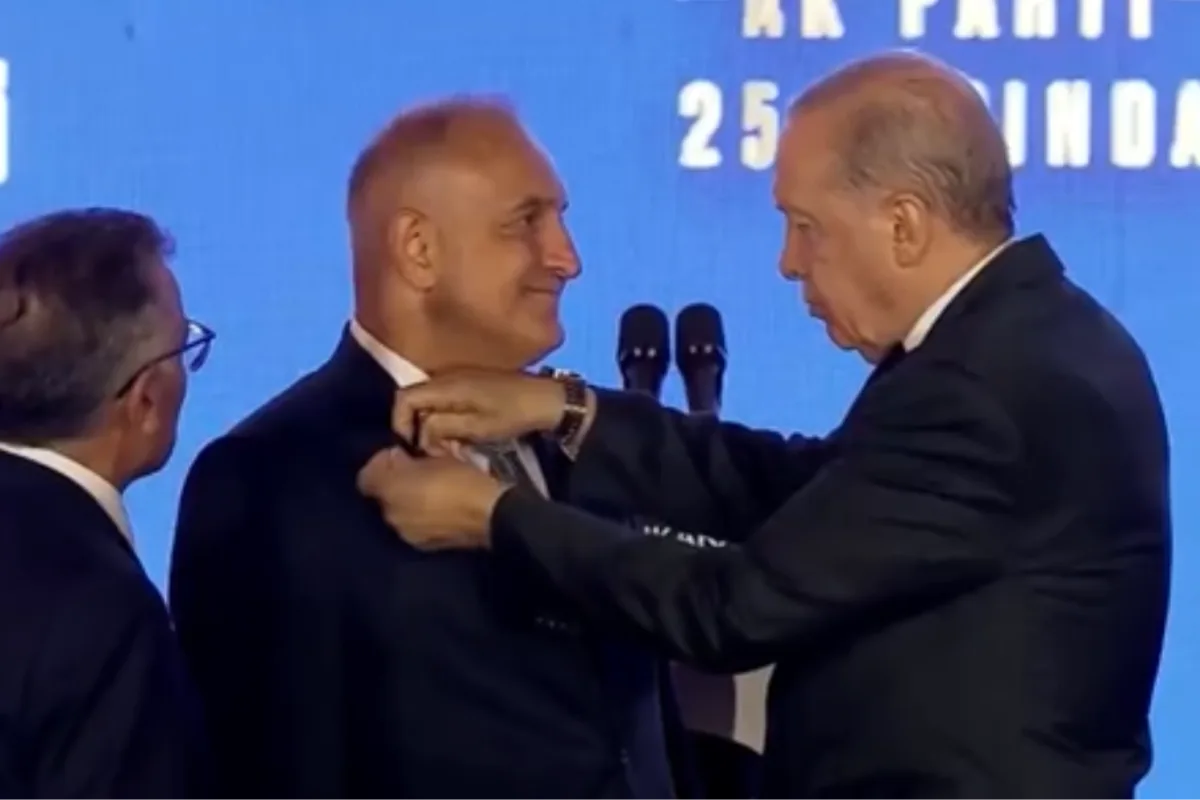 AK Parti'ye 25. yılda 10 büyük katılım: Meclis'te 280 sandalye