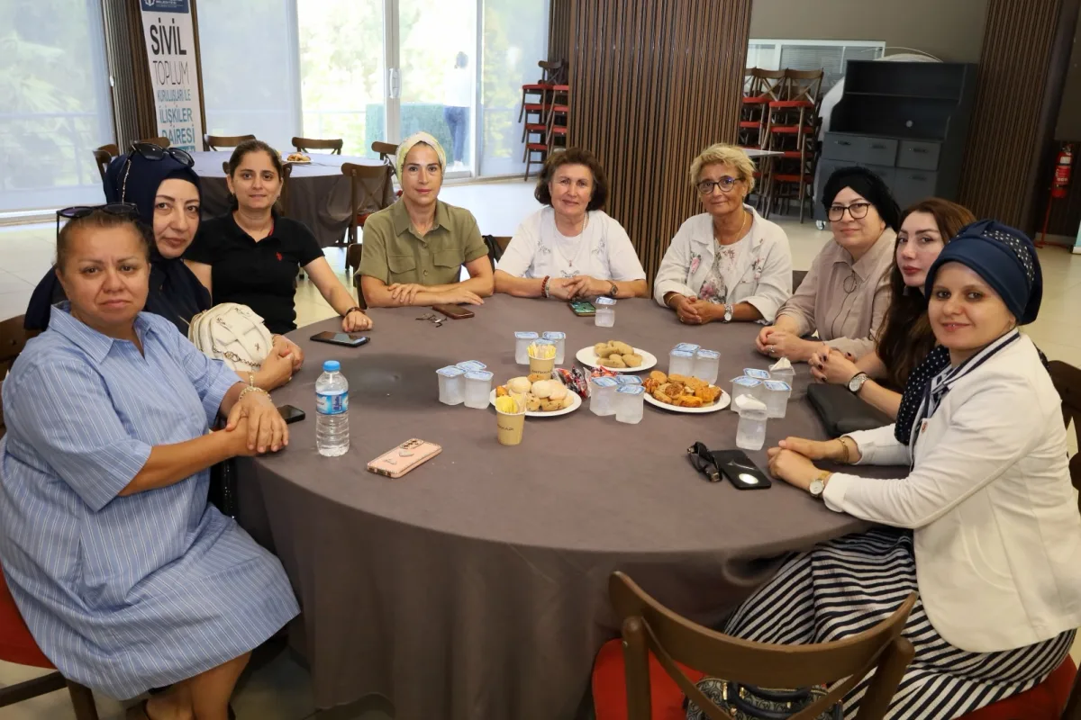 Kocaeli'de muhtarlara vatandaş odaklı eğitim