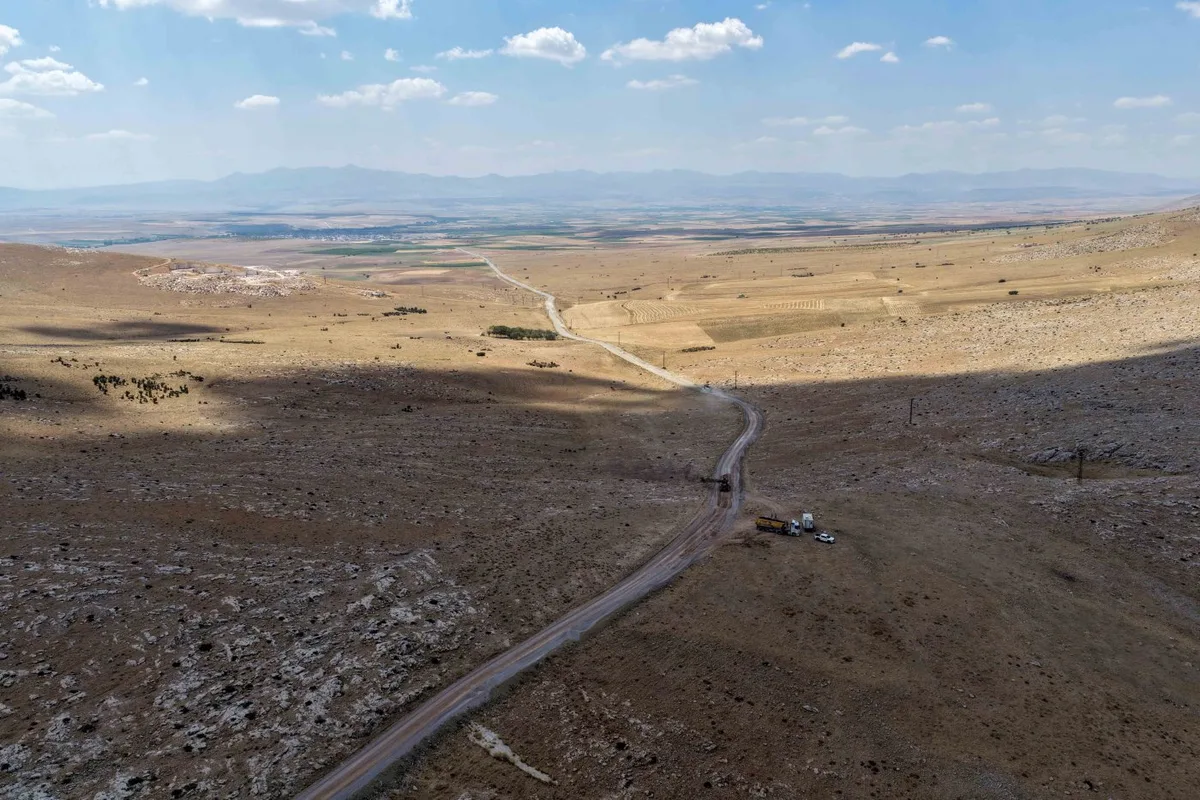 Meram'da iki bağlantı yolu yenileniyor: 15,5 km konfor
