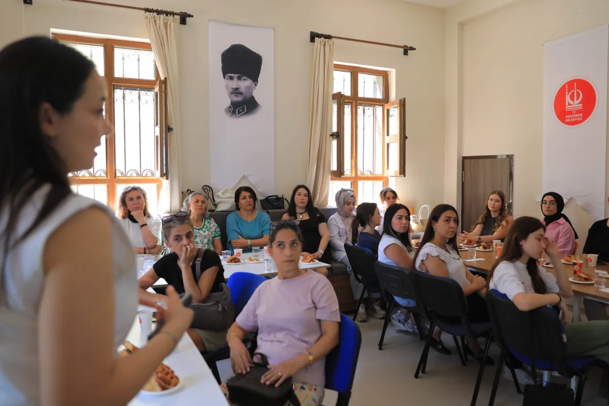 Keçiören'de etkili ebeveynlik seminerine yoğun ilgi