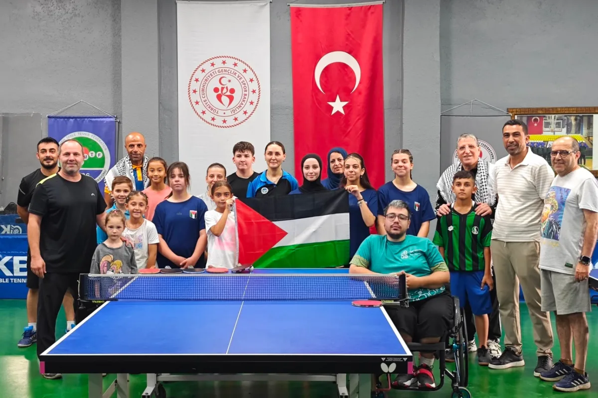 Filistin Masa Tenisi Milli Takımı Sakarya'da kamp yaptı