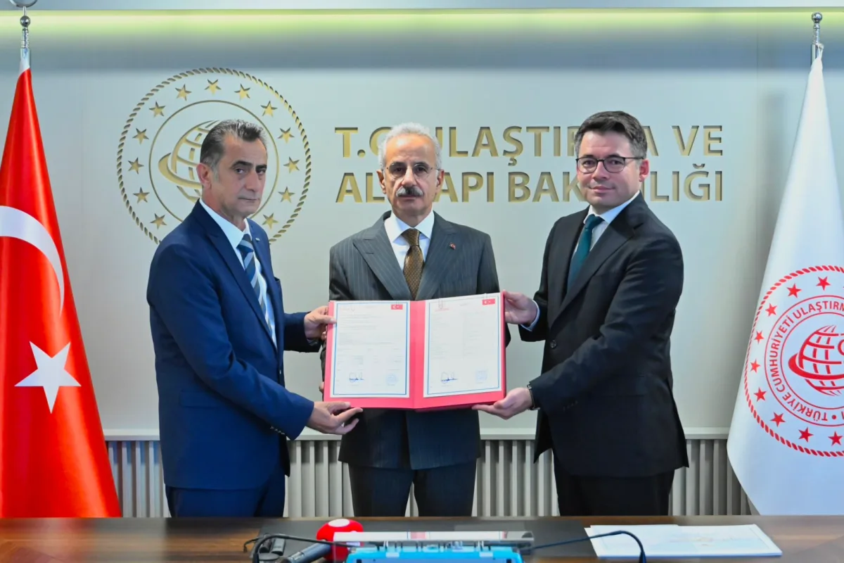 Yerli E5000 lokomotif AB sertifikasını kazandı