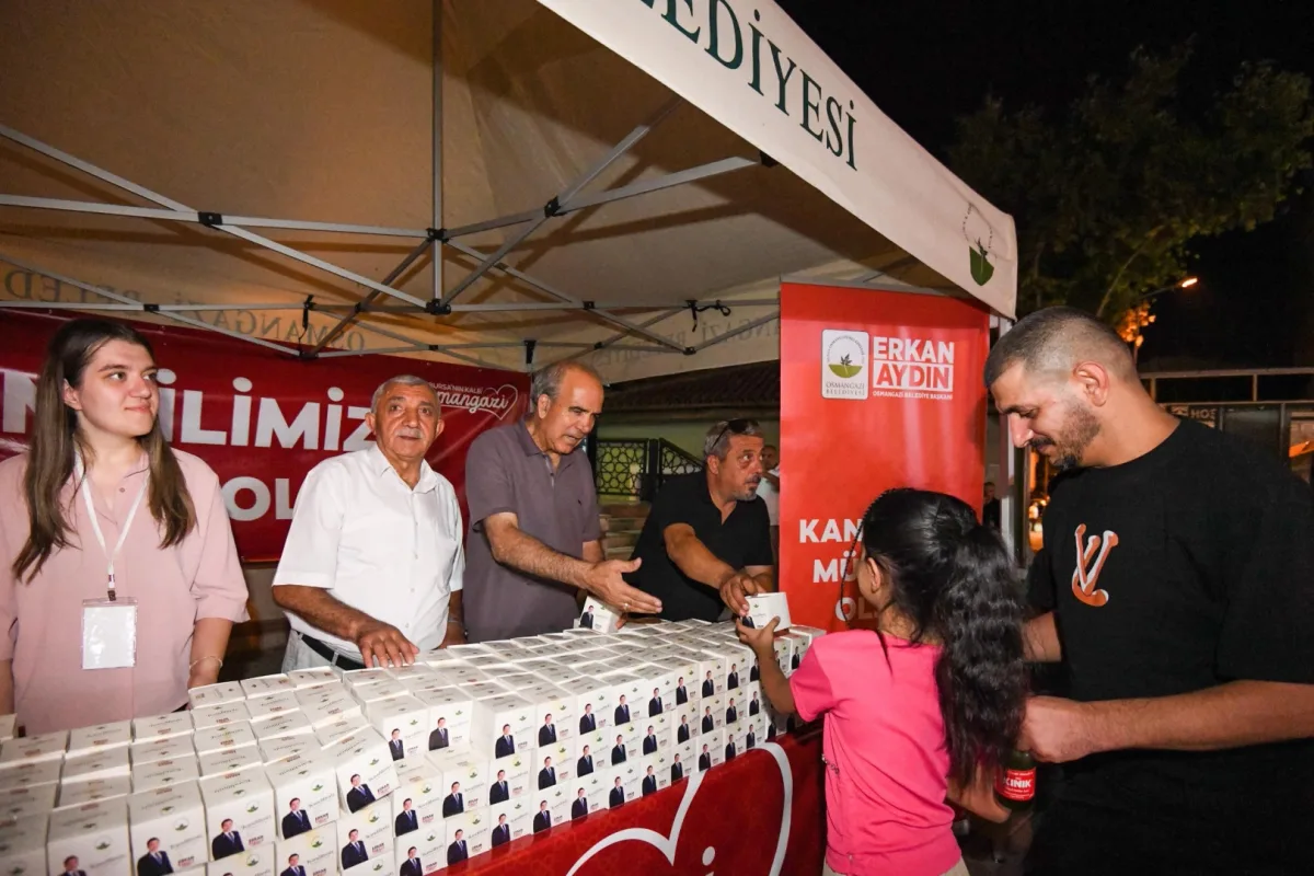 Osmangazi'de Mevlit Kandili simidi dağıtıldı