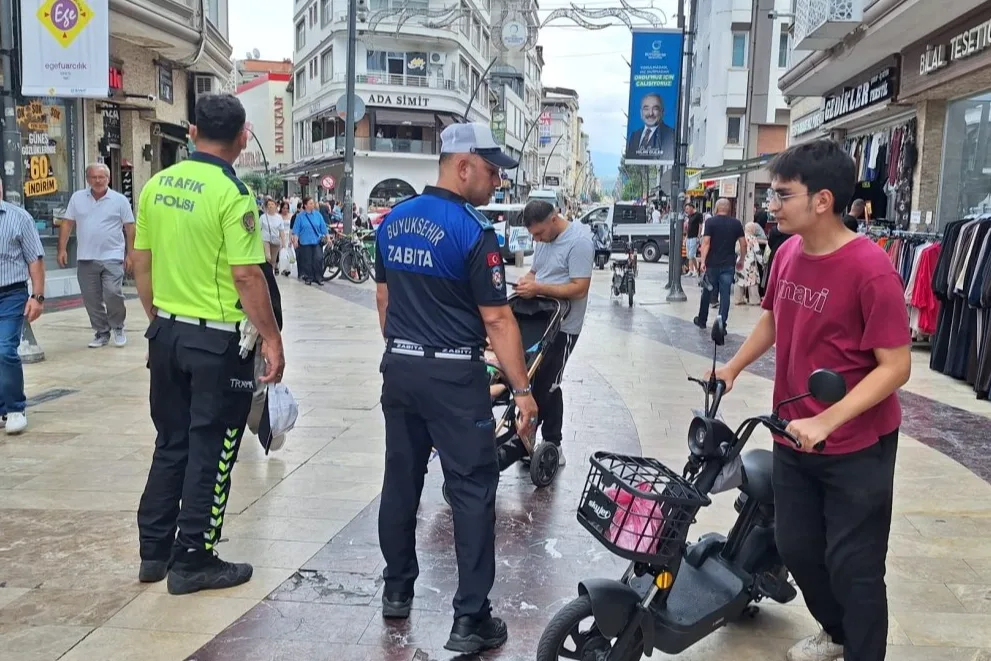 Ordu’da yaya yoluna giren 10 sürücüye idari para cezası