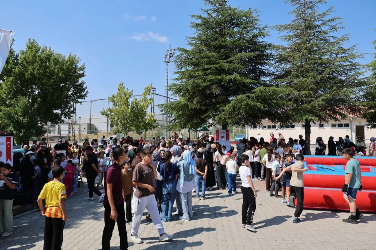 Kayseri'de 4-6 yaş Kur'an kursu anılarla kapanış