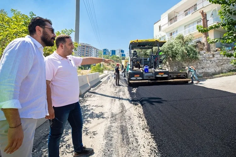 Narlıdere'de asfalt çalışmaları hız kesmiyor