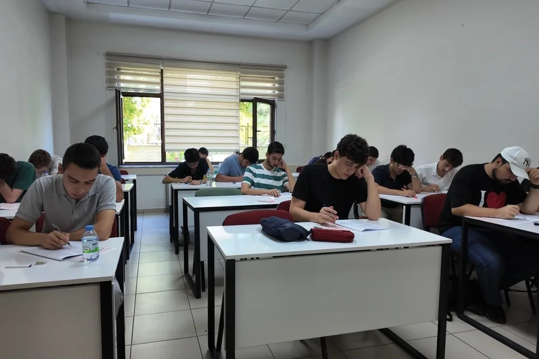 KAYMEK'ten ücretsiz YKS kurs hakkı: Deneme sınavı yapıldı