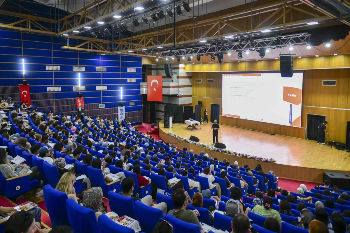 Ankara'da KPSS adaylarına ücretsiz tekrar kampı