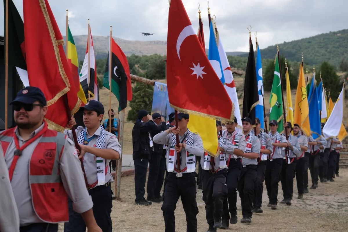 Konya'da 'İslam İzcileri Dostluk Kampı' ile ikinci buluşma