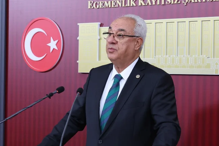 DSP'li Aksakal: Terörü bitirme yasasını imzalayacağım