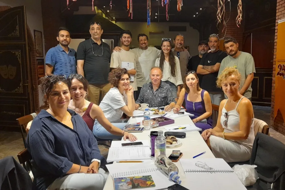 Eskişehir'de 'Karanlıktan Bahsetmek Yok' provaları başladı