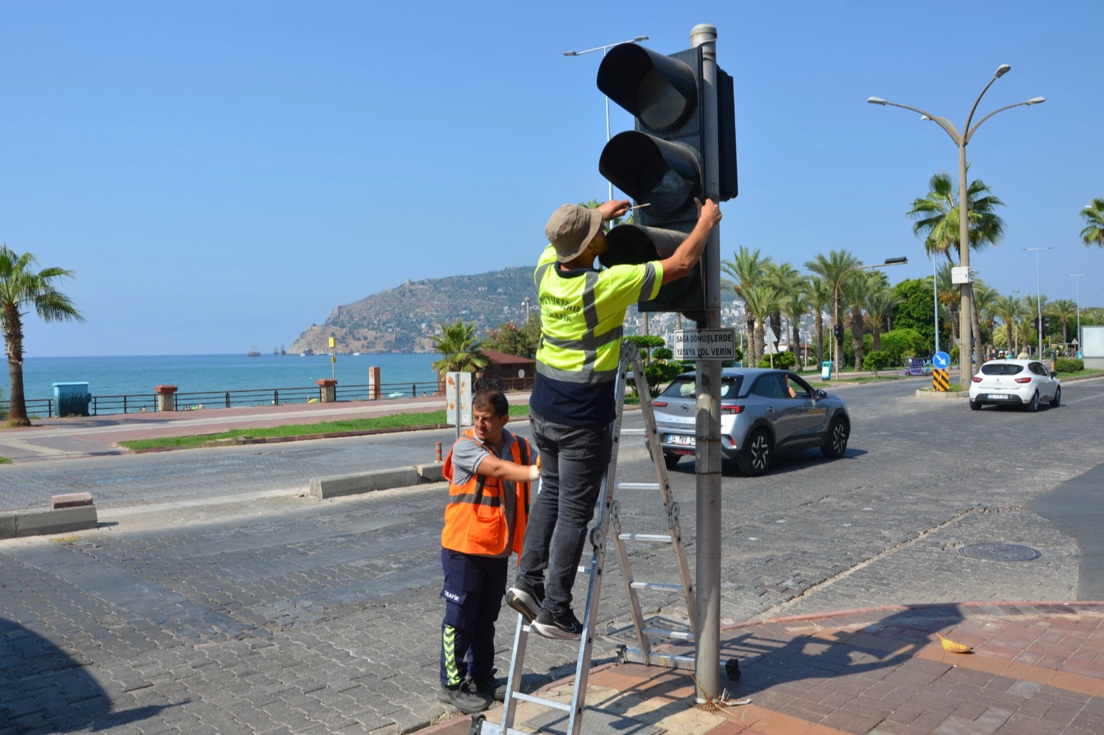 Antalya’da trafik güvenliği için yenileme
