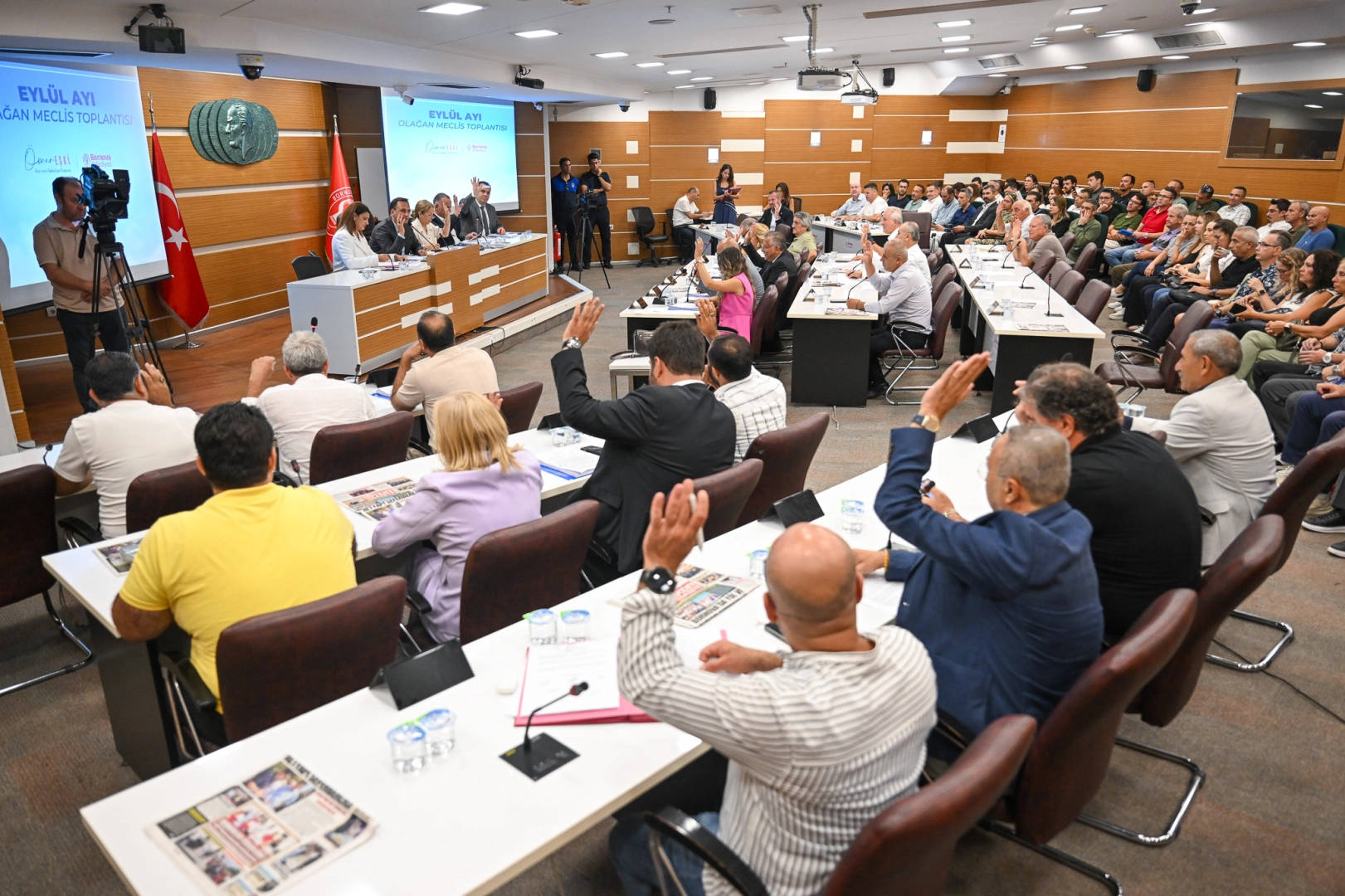 İzmir Bornova’dan dünyaya açılan dört yeni kapı