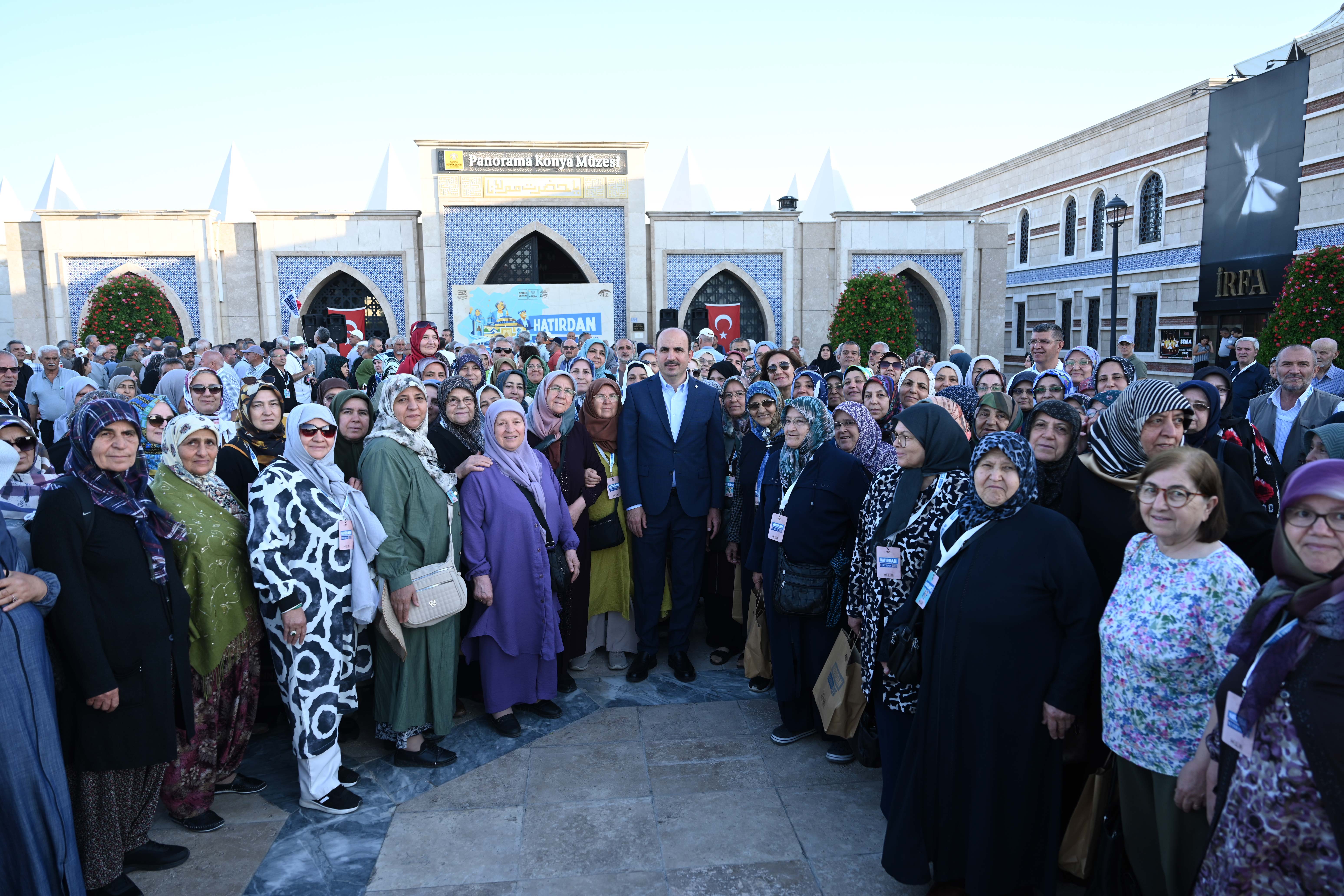 Konya’da binlerce emekli kültür turuna çıkarıldı