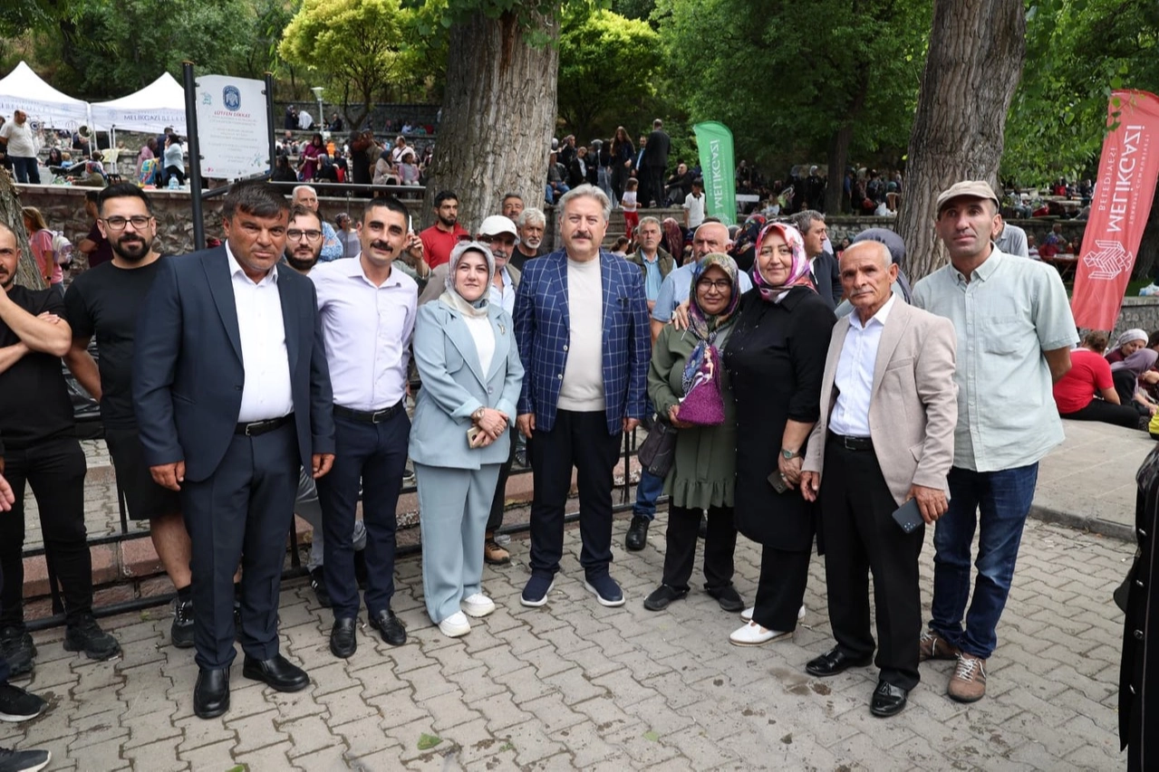 Mustafa Palancıoğlu pilav şenliğine katıldı
