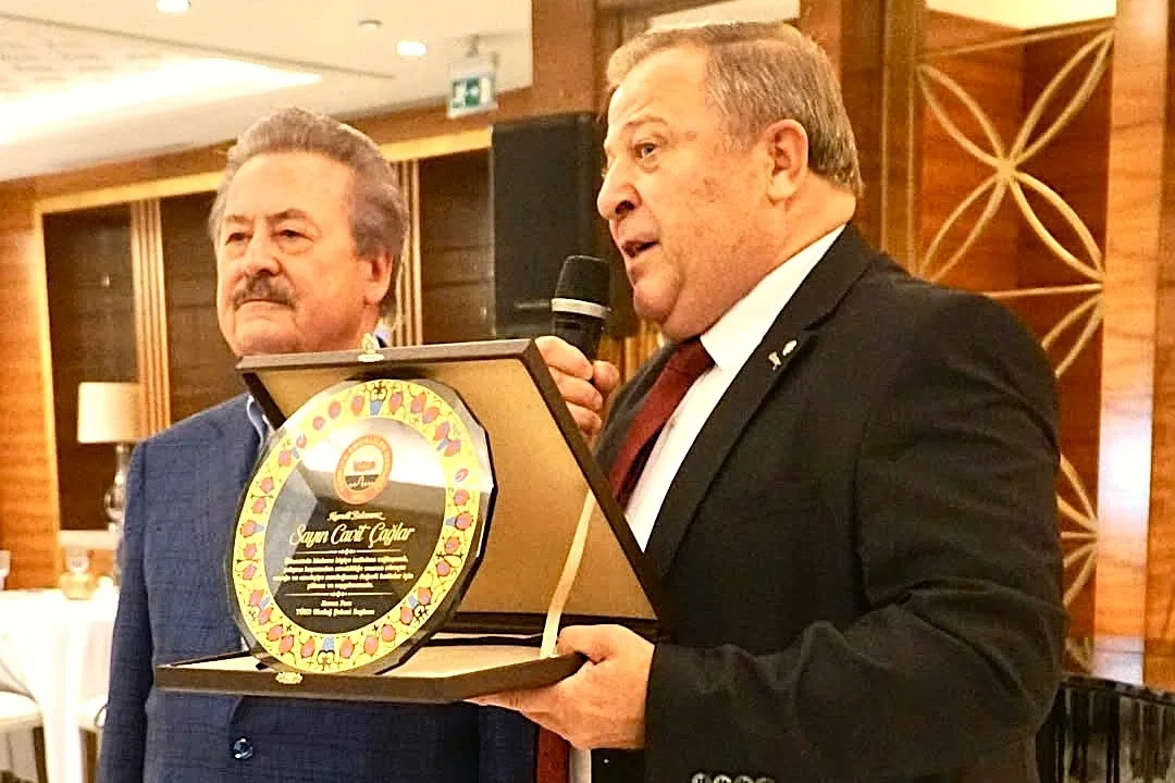 Cavit Çağlar: "Emeklilerin durumu çok kötü, gözden geçirilmeli"