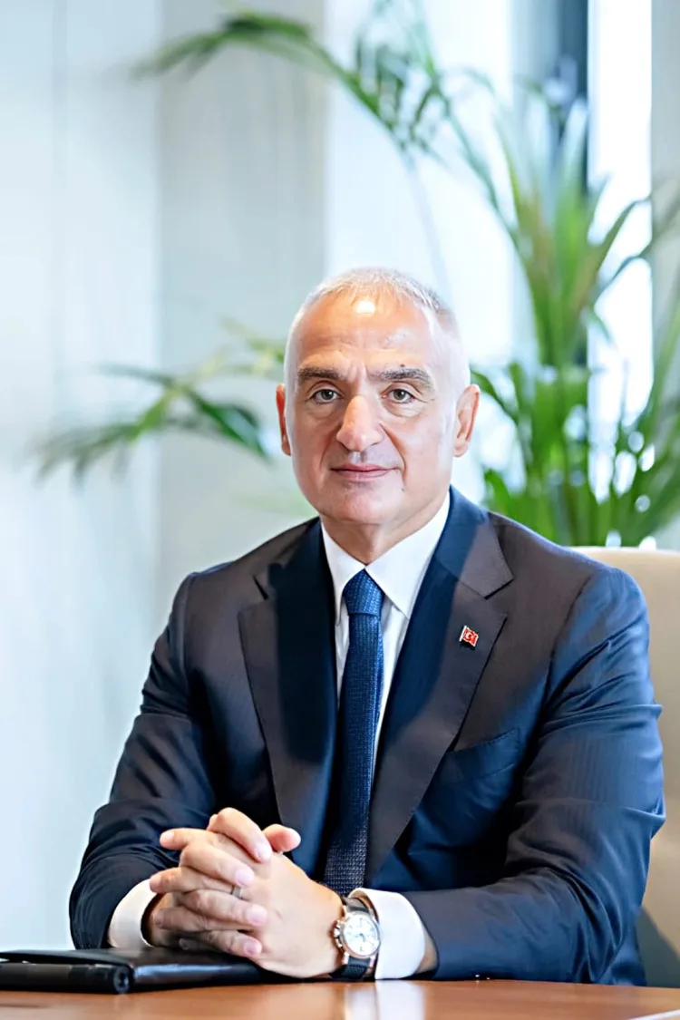Bakan Ersoy: Turizmi 4 mevsime yaymak için çalışıyoruz