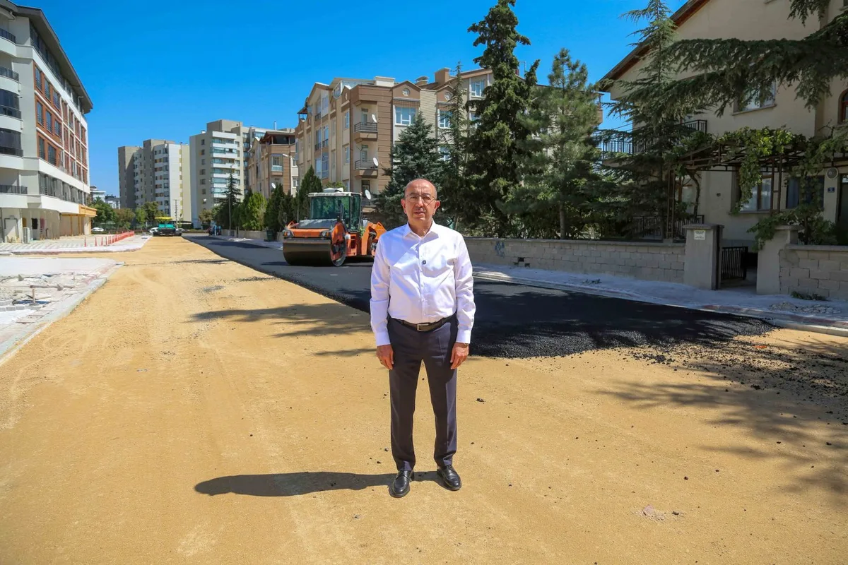 Başkan Kavuş: Günde 25 mahallede eş zamanlı çalışıyoruz